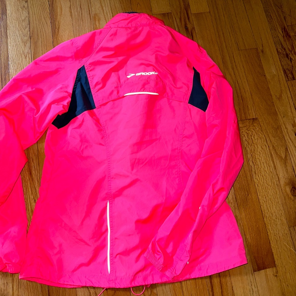 Brooks Running Jacket - image 5